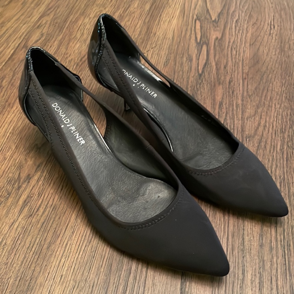 COPY - Donald J Pliner Black Low Heel Size 9